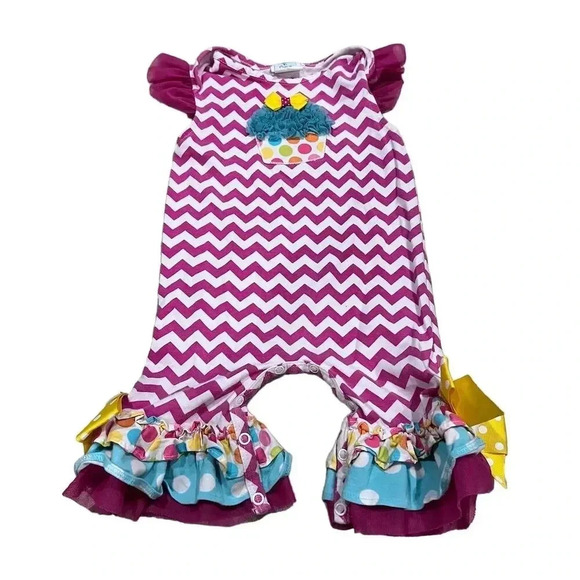 Girls' Pink Chevron Romper 18 Months Cupcake Motif Ruffle Birthday Outfit - Picture 1 of 6